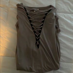 Express shirt; smoke free, pet free home!